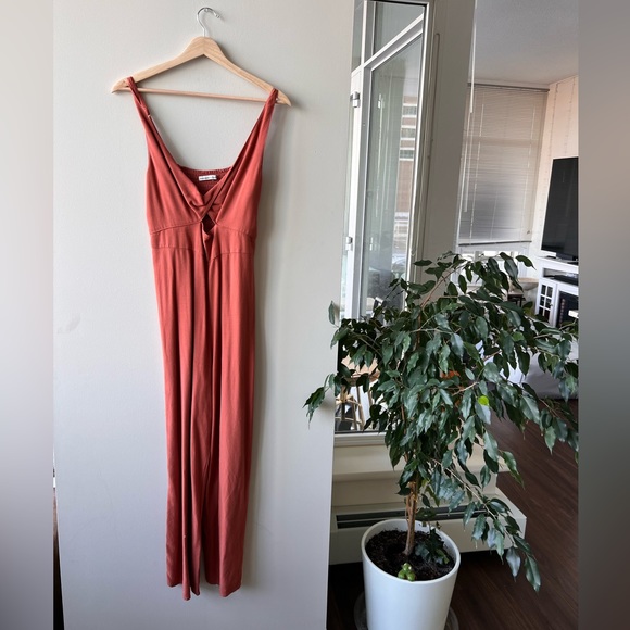 Abercrombie&Fitch Rust Orange Fall Sleeveless Cross front detail Jumpsuit SIZE M - Picture 2 of 6